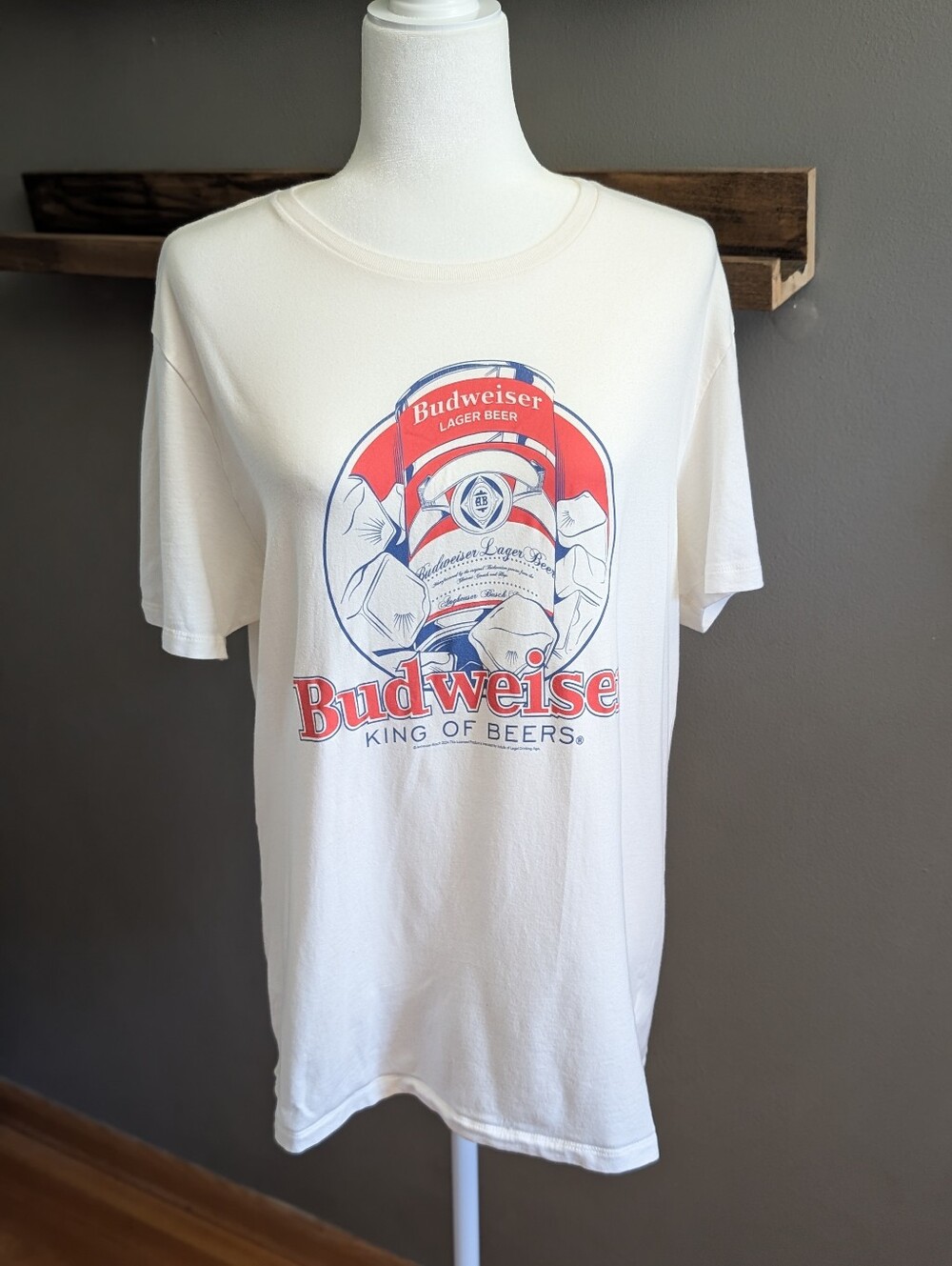 Old Navy Budweiser King of Beers Graphic T-Shirt Casual Soft White Size Large